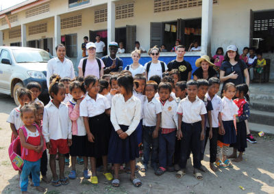 Fournitures scolaires au Cambodge - Association Grain de Sable