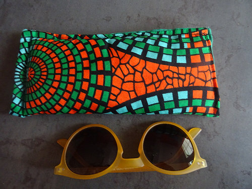 Étui à lunettes spirale vert et orange